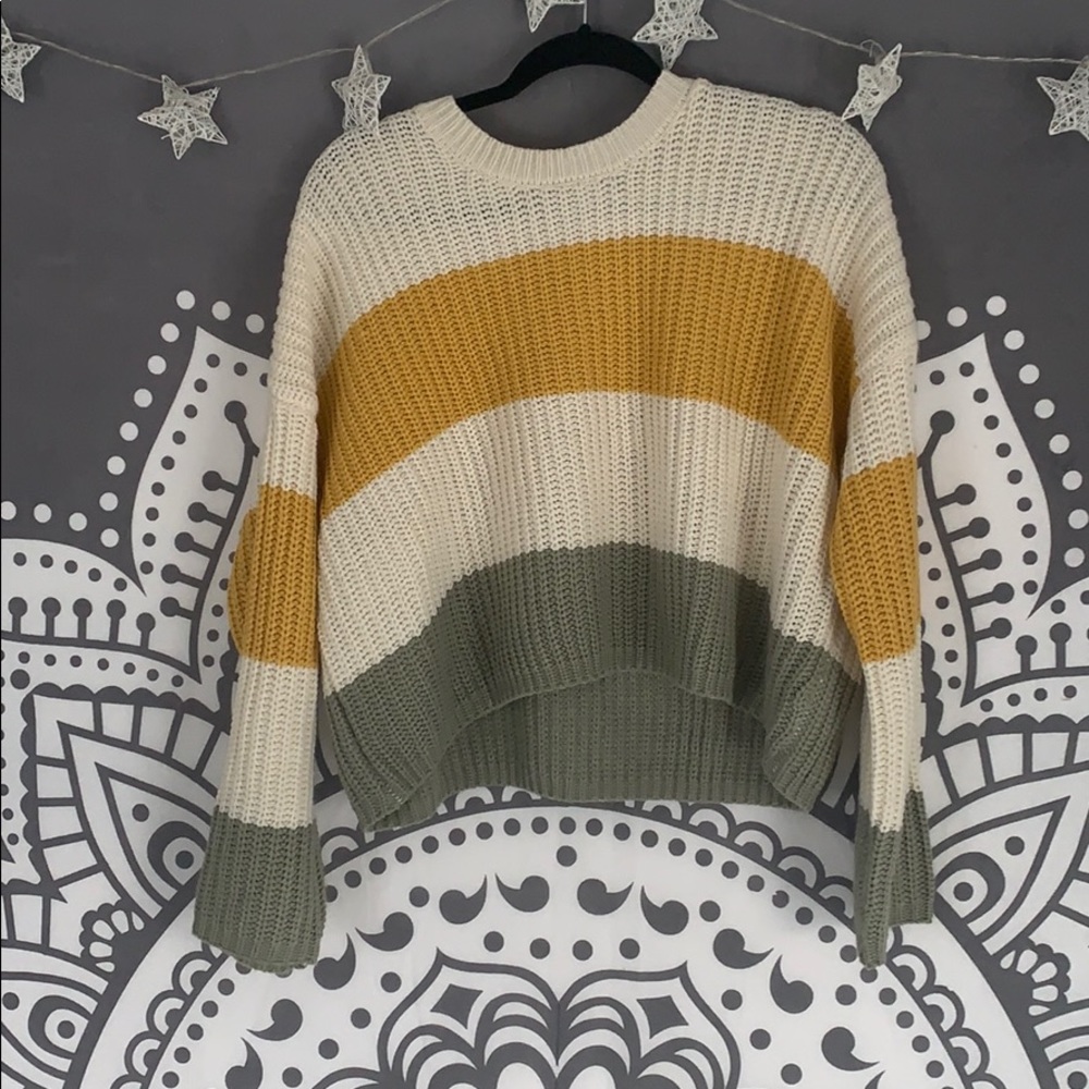 Marshall’s Grey and Yellow Sweater